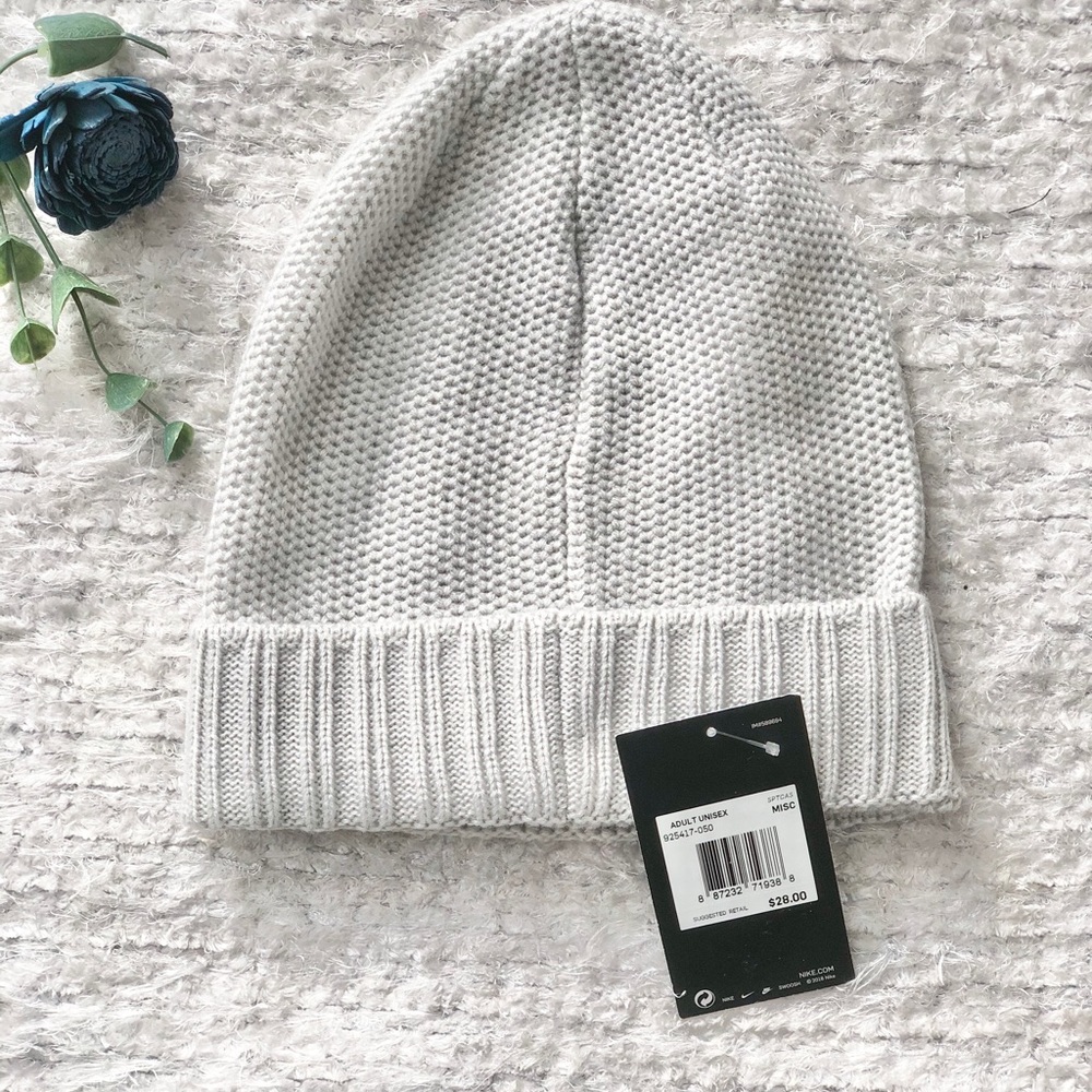 🆕New with tag NIKE hat with logo unisex Light Grey - Picture 4 of 5